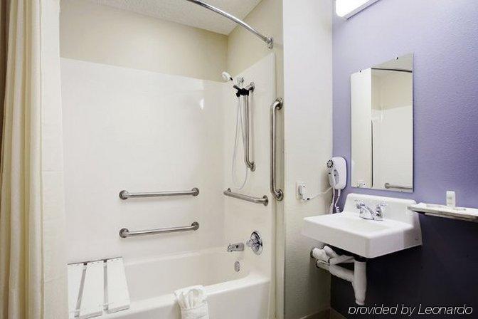 Stay Beyond Inn & Suites Elma Dış mekan fotoğraf